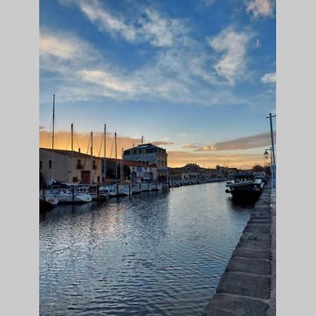 Appartement Cosy Dans Residence Sur Le Port De Marseillan Marseillan  Exterior foto