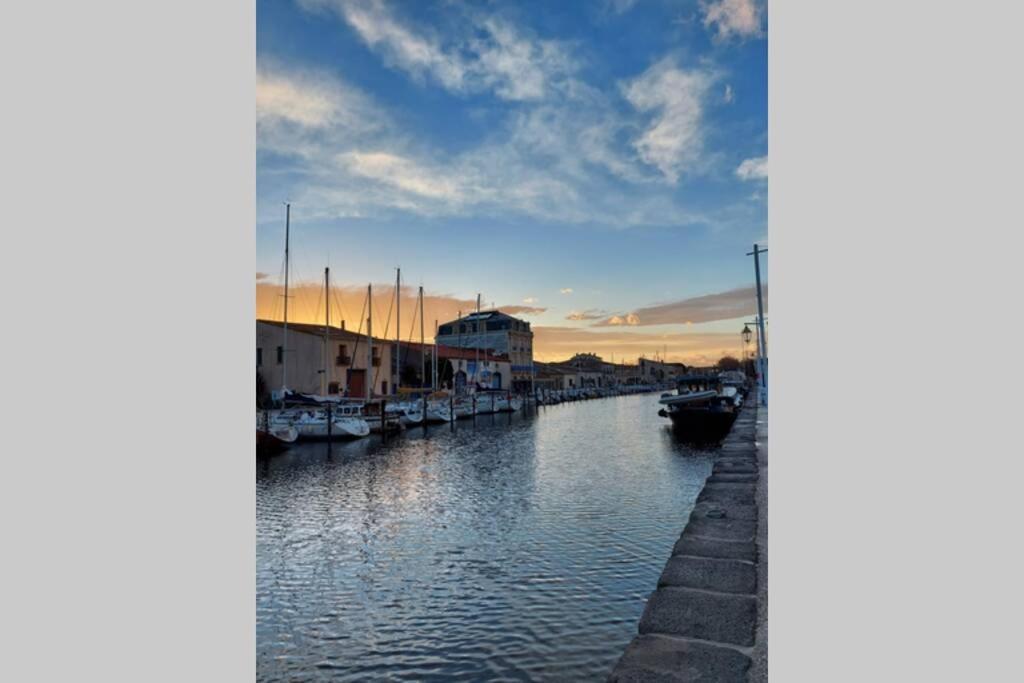 Appartement Cosy Dans Residence Sur Le Port De Marseillan Marseillan  Exterior foto